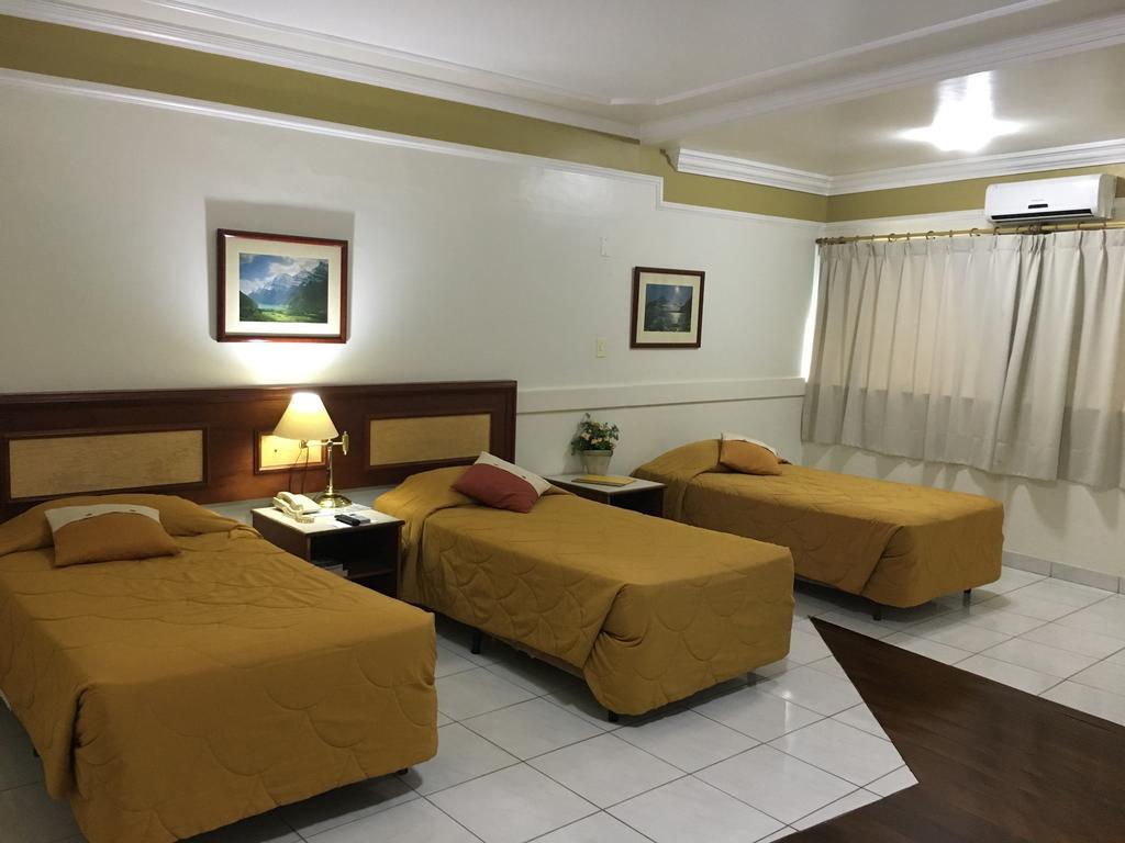 Tamareiras Park Hotel اوبيرابا المظهر الخارجي الصورة