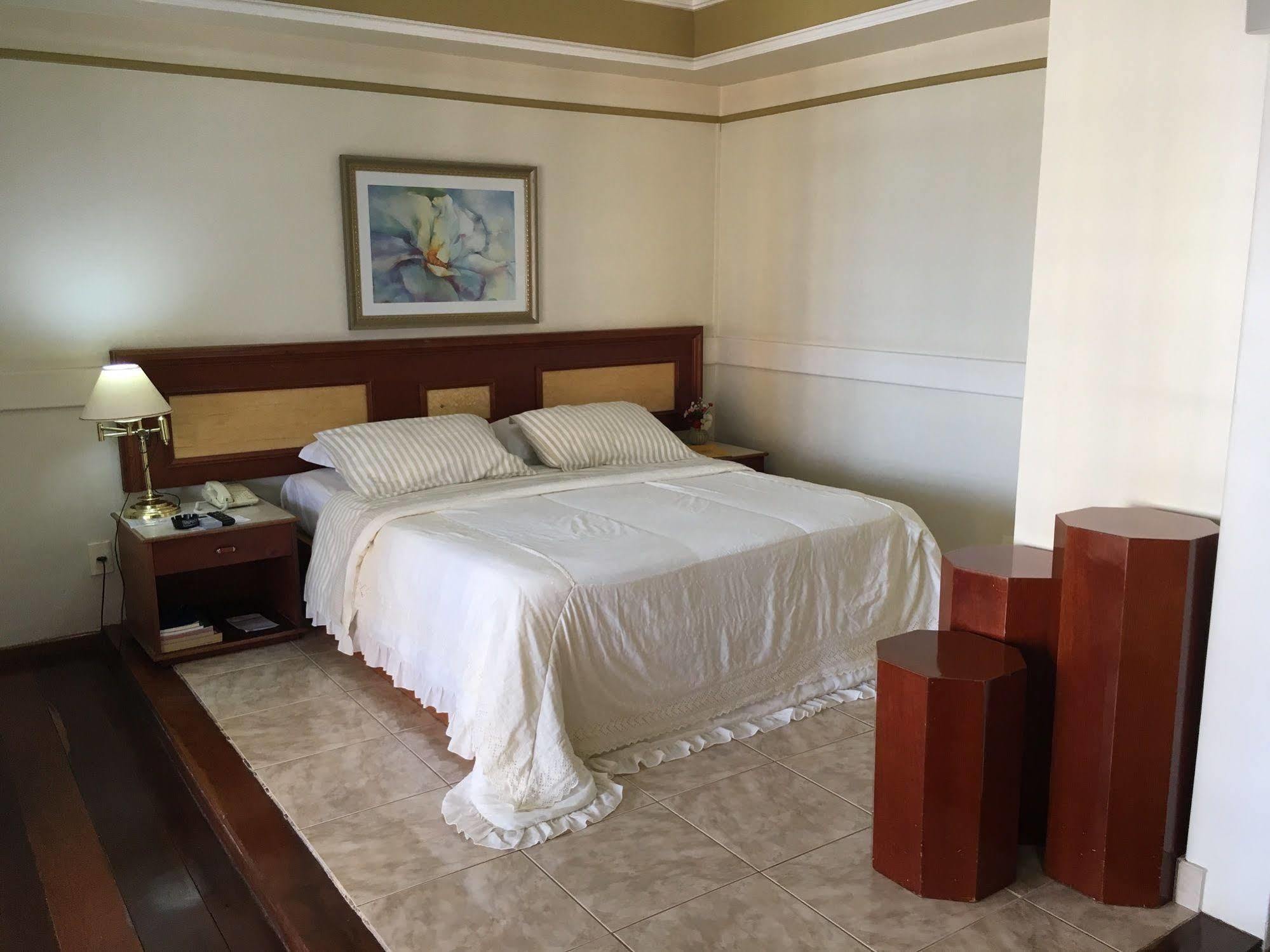 Tamareiras Park Hotel اوبيرابا المظهر الخارجي الصورة